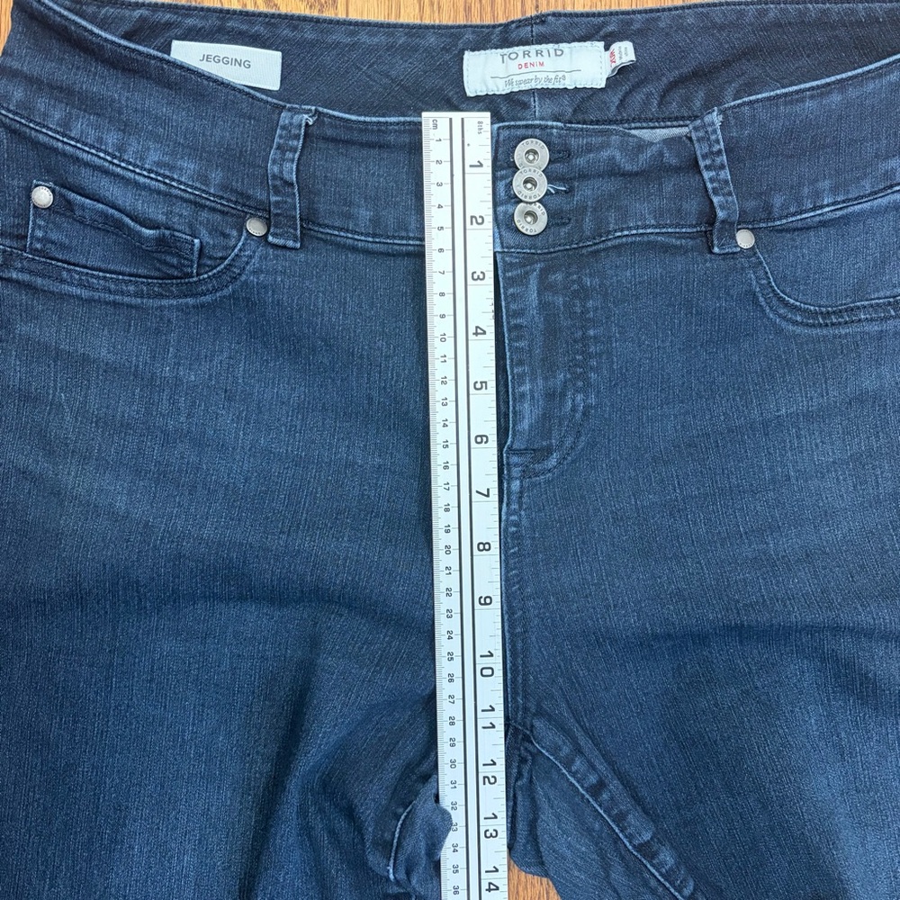 Torrid Super Soft Jegging High-Rise Skinny Jean - Picture 12 of 16